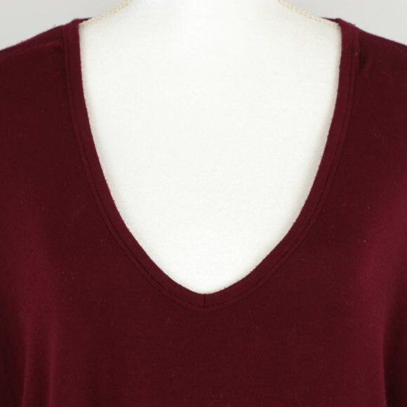 Forever 21 Women's Medium Red Purple V-Neck Short Dolman Sleeve Knit Blouse - Picture 2 of 6